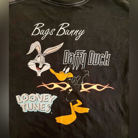 🆕NWT Looney Tunes t- Shirt Taz, Bugs Bunny, Daffy Duck, Marvin the Martian - Picture 8 of 11